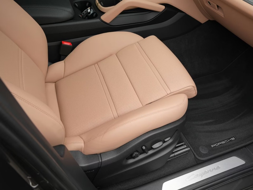 Porsche Cayenne Coupe E-Hybrid - foto 19