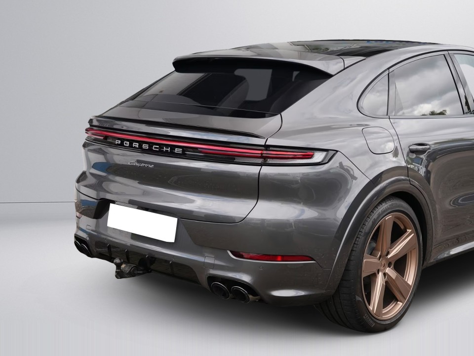 Porsche Cayenne Coupe E-Hybrid - foto 48