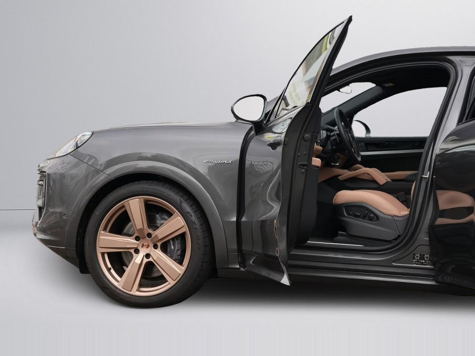Porsche Cayenne Coupe E-Hybrid - foto 41