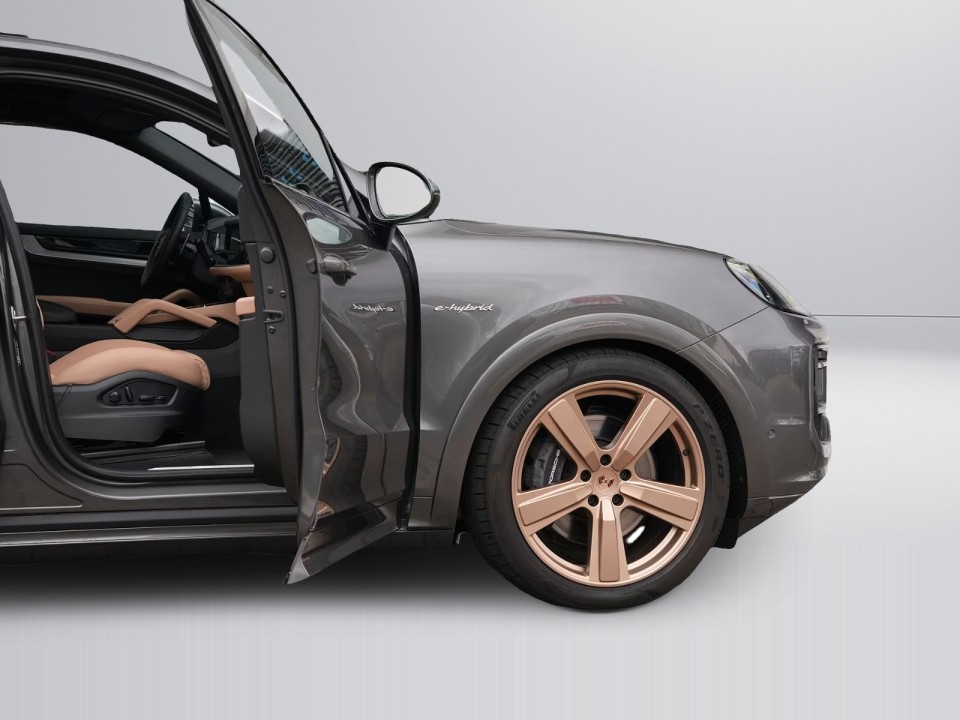 Porsche Cayenne Coupe E-Hybrid - foto 40