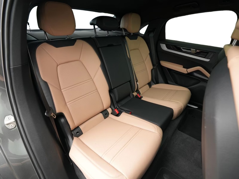 Porsche Cayenne Coupe E-Hybrid - foto 14