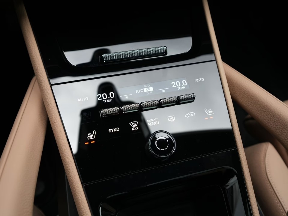 Porsche Cayenne Coupe E-Hybrid - foto 35