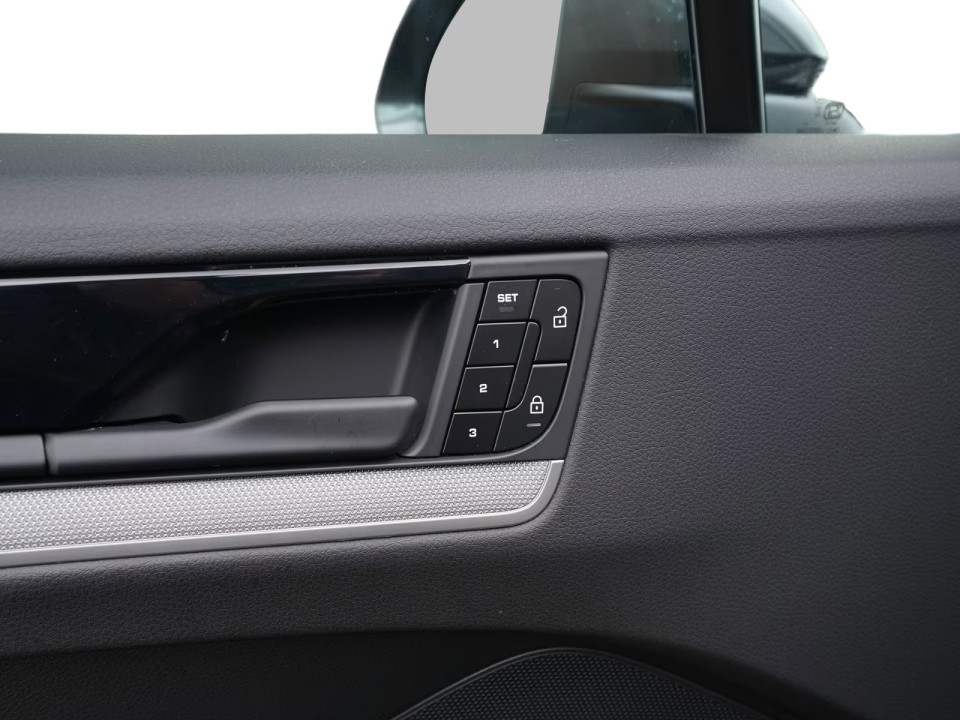 Porsche Cayenne Coupe E-Hybrid - foto 36