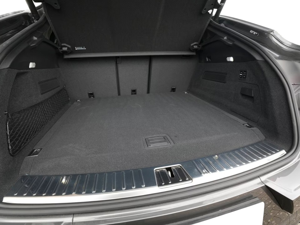 Porsche Cayenne Coupe E-Hybrid - foto 47
