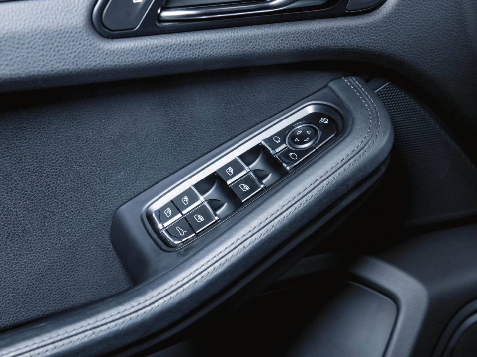 Porsche Macan - foto 14