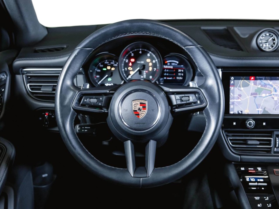 Porsche Macan - foto 12