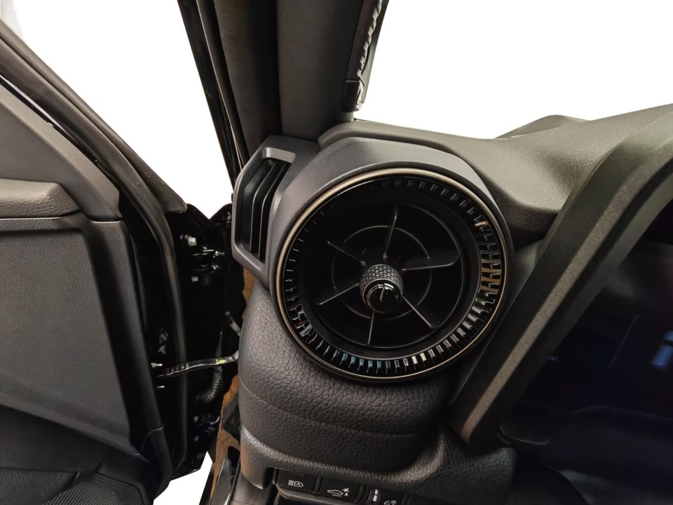 Toyota Land Cruiser 250 Executive - foto 18