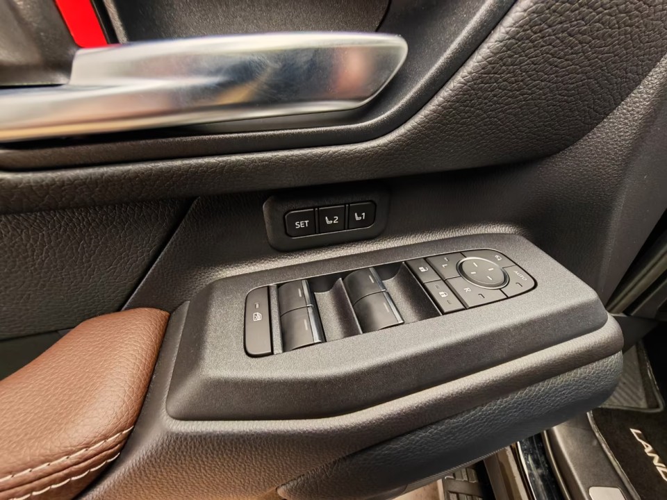 Toyota Land Cruiser 250 Executive - foto 13
