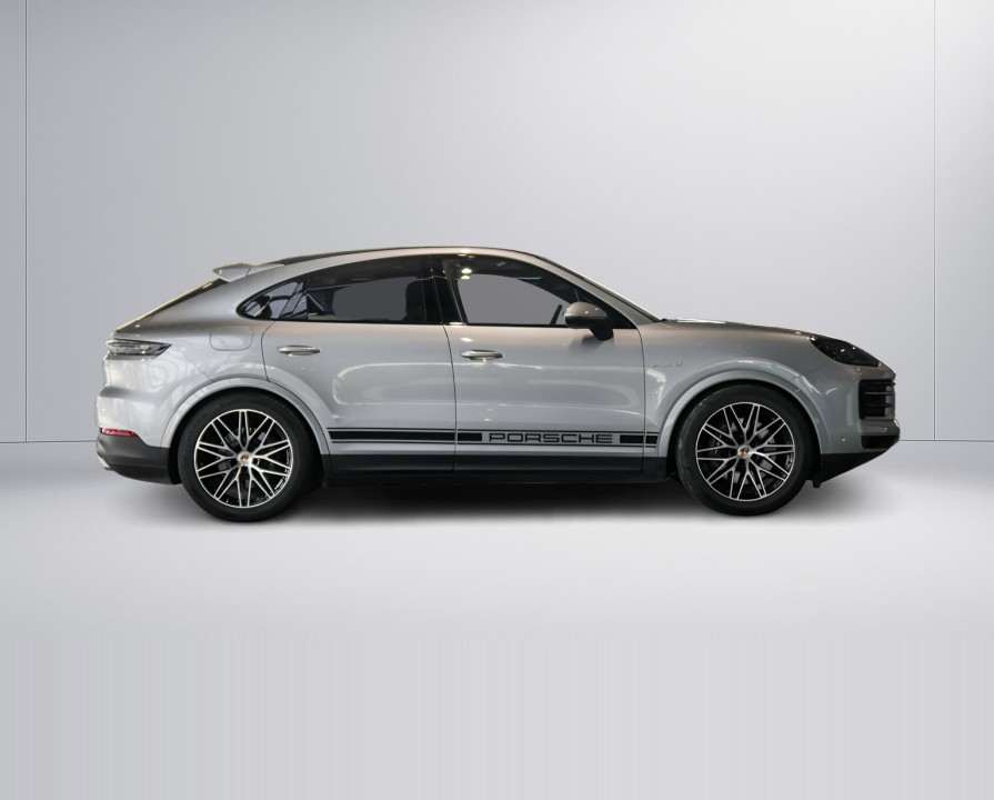 Porsche Cayenne Coupe E-Hybrid (2)