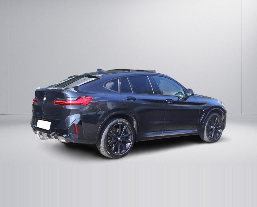 BMW X4 xDrive20i M-Sport (3)