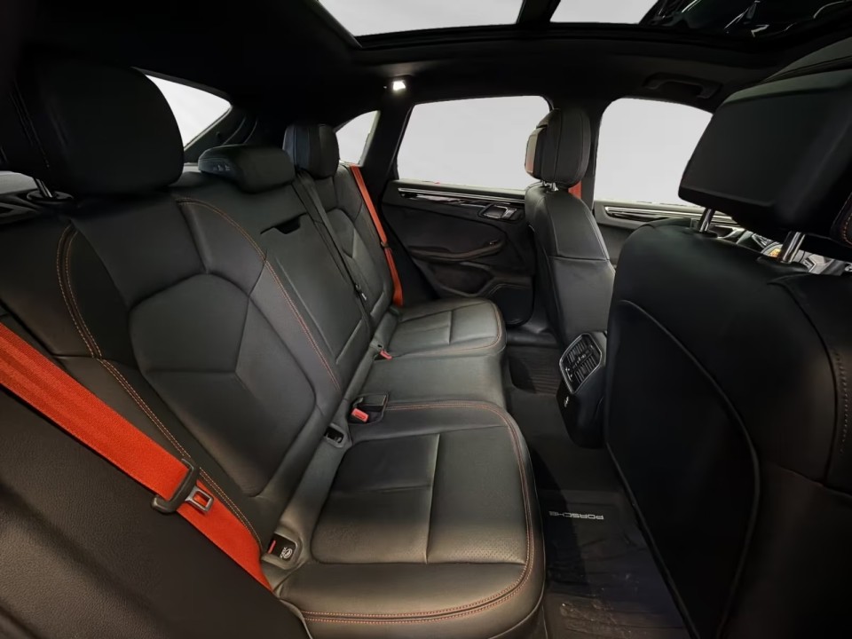 Porsche Macan - foto 12