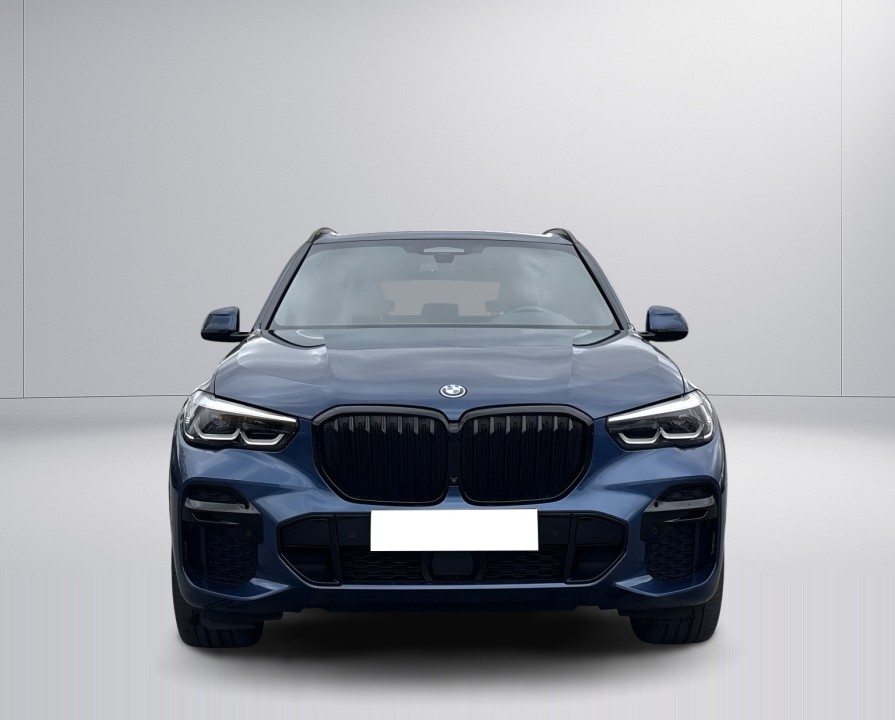 BMW X5 xDrive45e M-Sport (2)