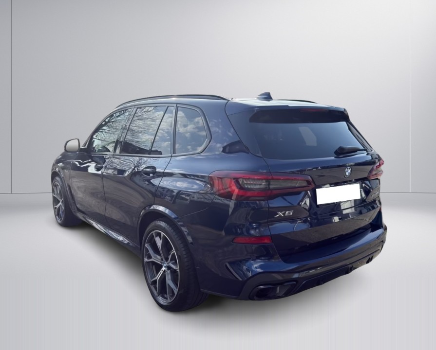 BMW X5 xDrive45e M-Sport (4)