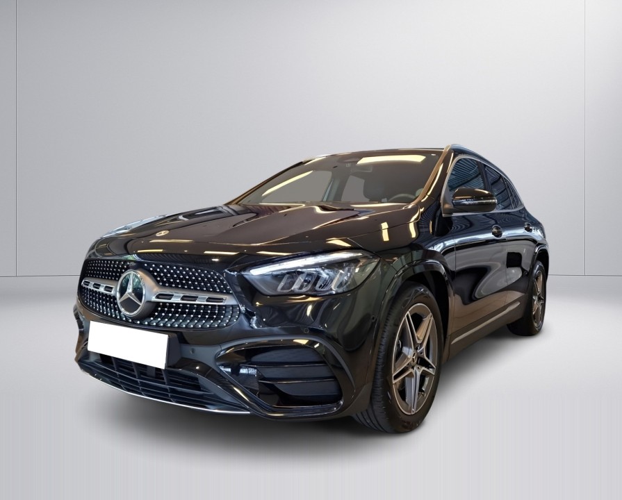 Mercedes-Benz GLA 200d AMG Line (4)
