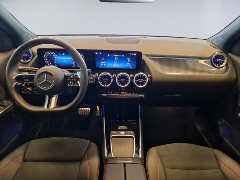 Mercedes-Benz GLA 200d AMG Line - foto 10