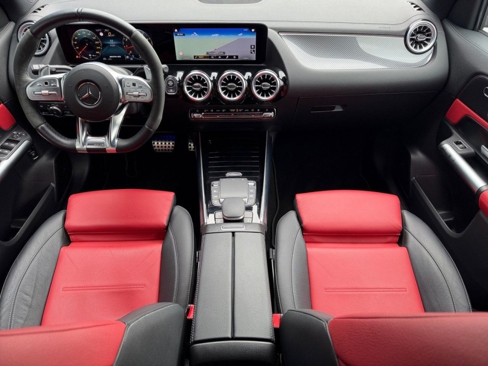 Mercedes-Benz GLA AMG 35 4MATIC - foto 8