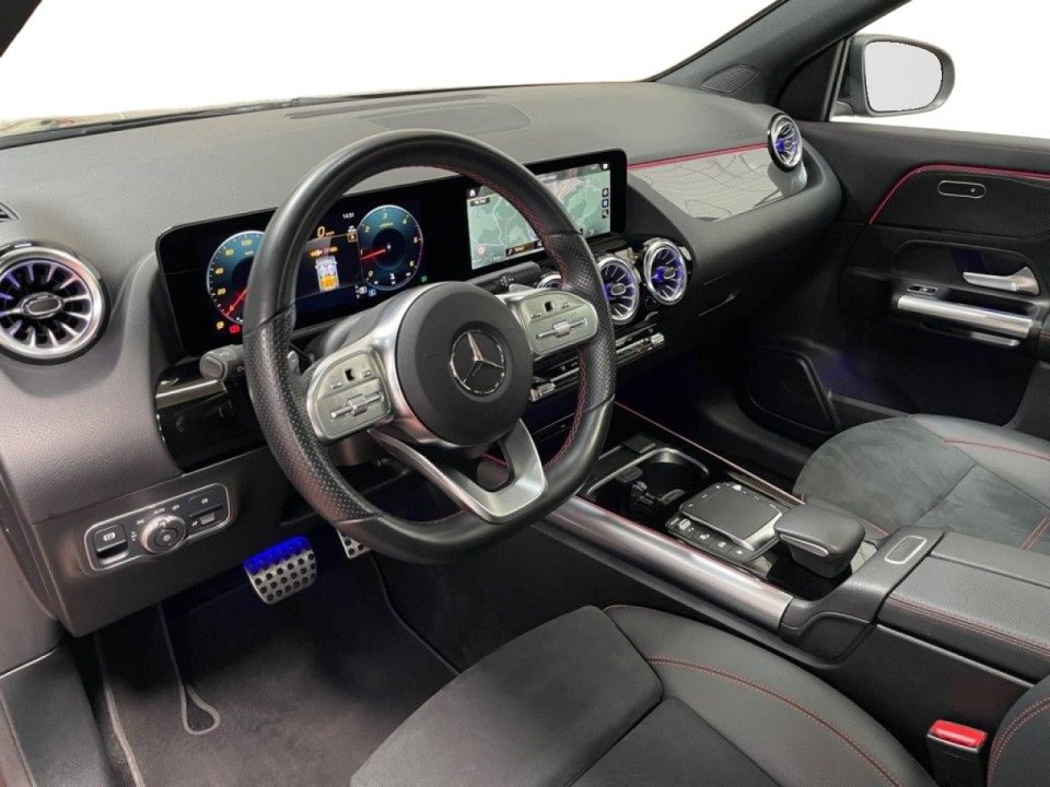 Mercedes-Benz GLA 220d 4MATIC AMG Line - foto 7