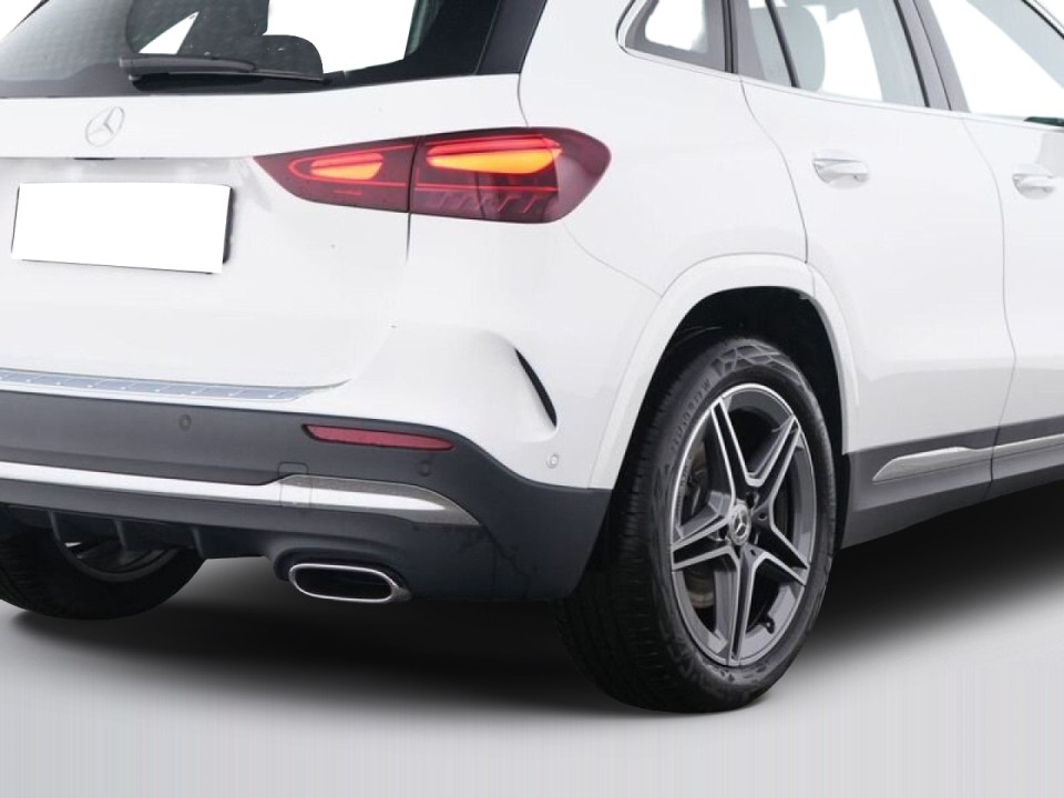 Mercedes-Benz GLA 220 4MATIC AMG Line - foto 9