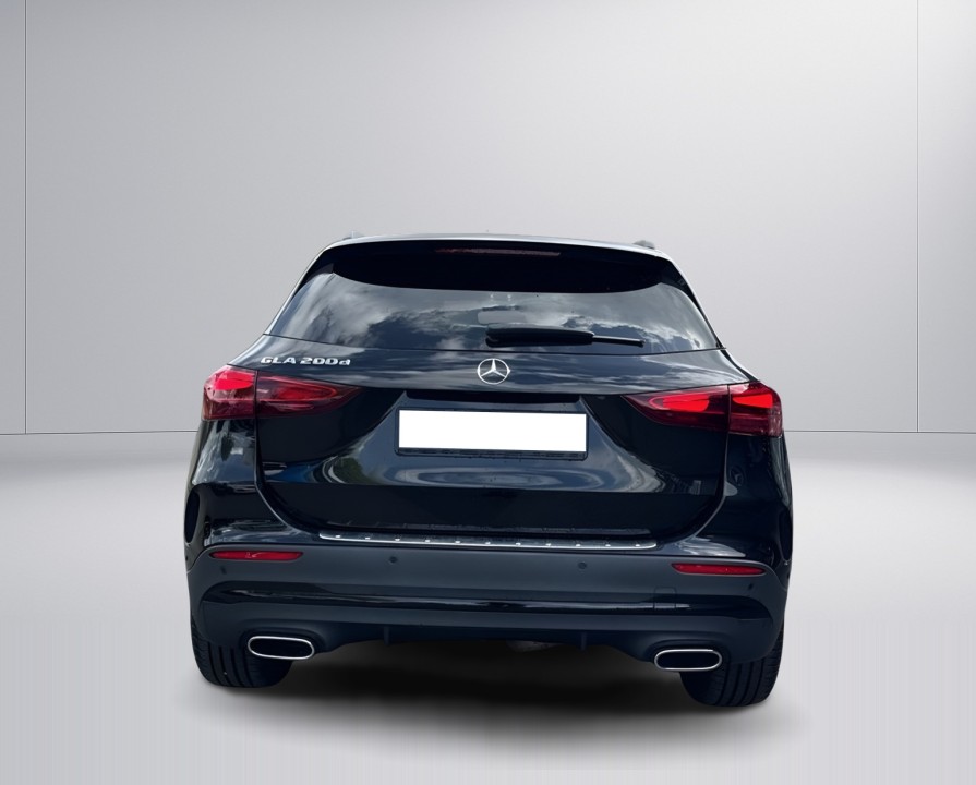 Mercedes-Benz GLA 200d AMG Line (5)