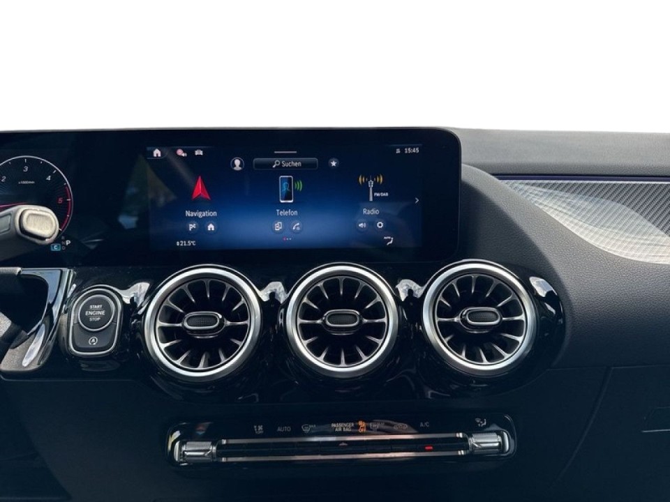 Mercedes-Benz GLA 200d AMG Line - foto 13