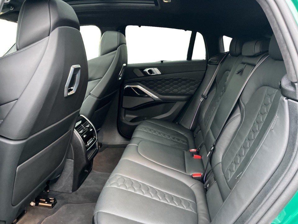 BMW X6 M Competition - foto 15