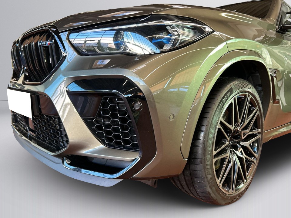 BMW X6 M Competition - foto 14