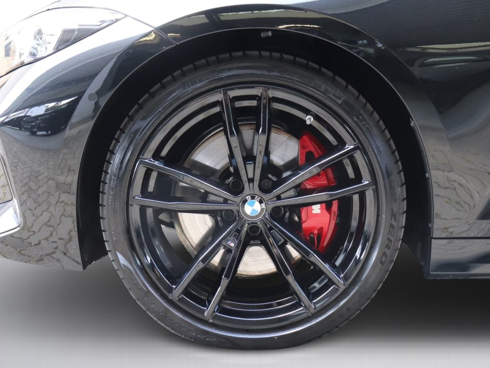 BMW Seria 3 330i xDrive M-Sport - foto 17