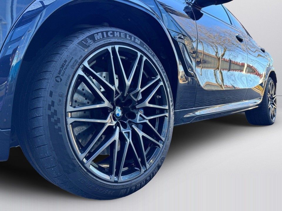 BMW X6 M Competition - foto 29