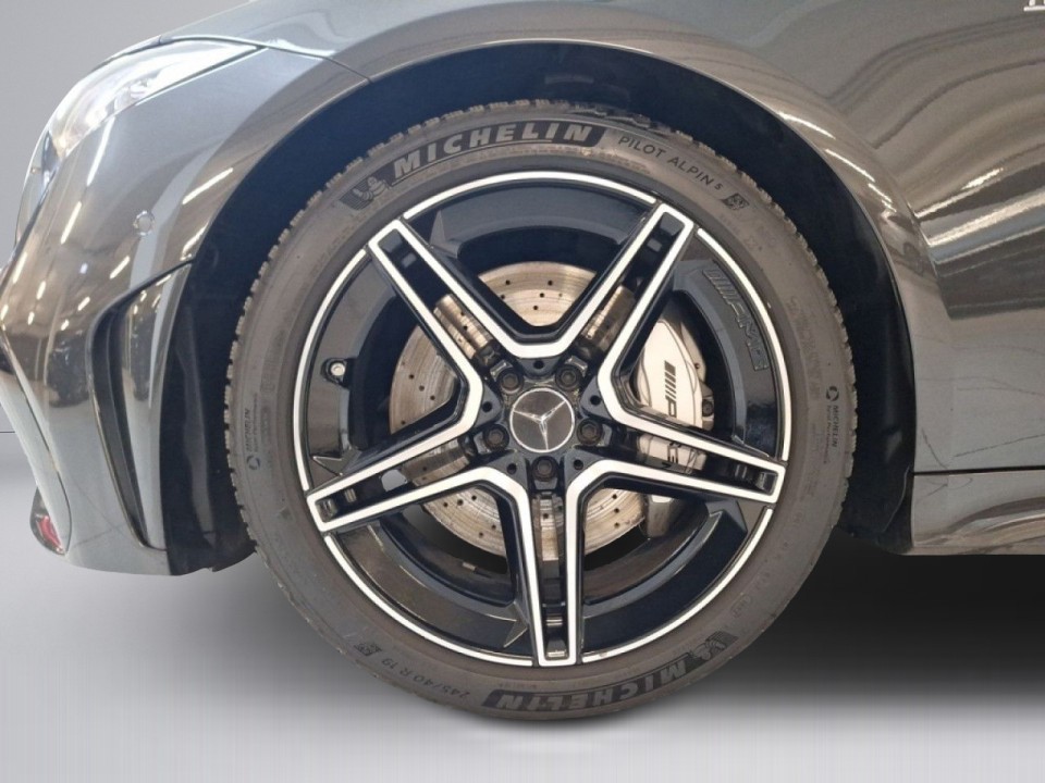 Mercedes-Benz CLS AMG 53 4MATIC - foto 19