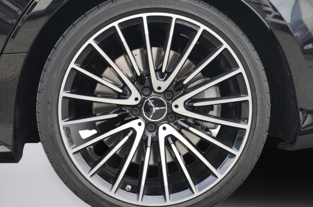 Mercedes-Benz CLS AMG 53 4MATIC - foto 32