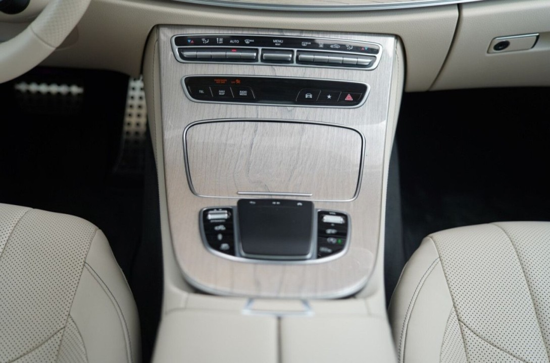 Mercedes-Benz CLS AMG 53 4MATIC - foto 17