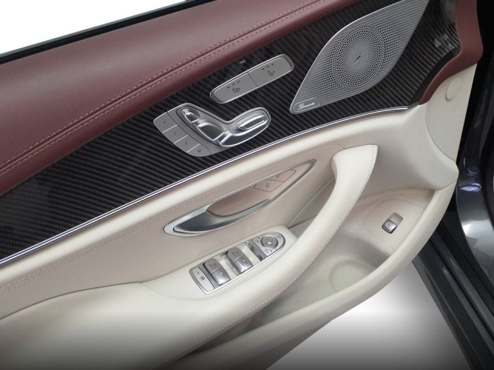 Mercedes-Benz CLS AMG 53 4MATIC - foto 18