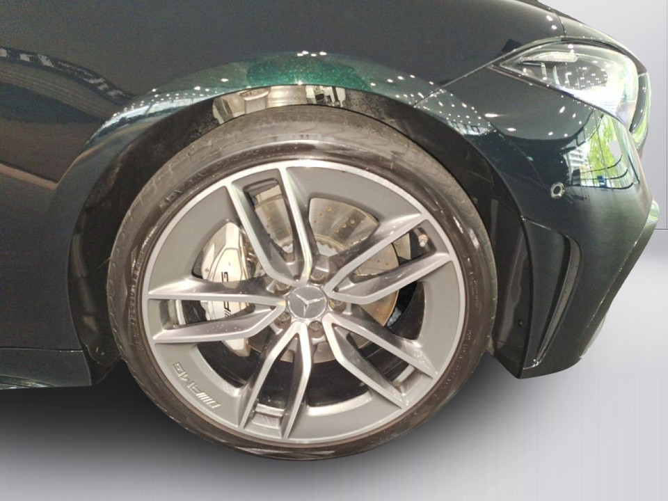 Mercedes-Benz CLS AMG 53 4MATIC - foto 16