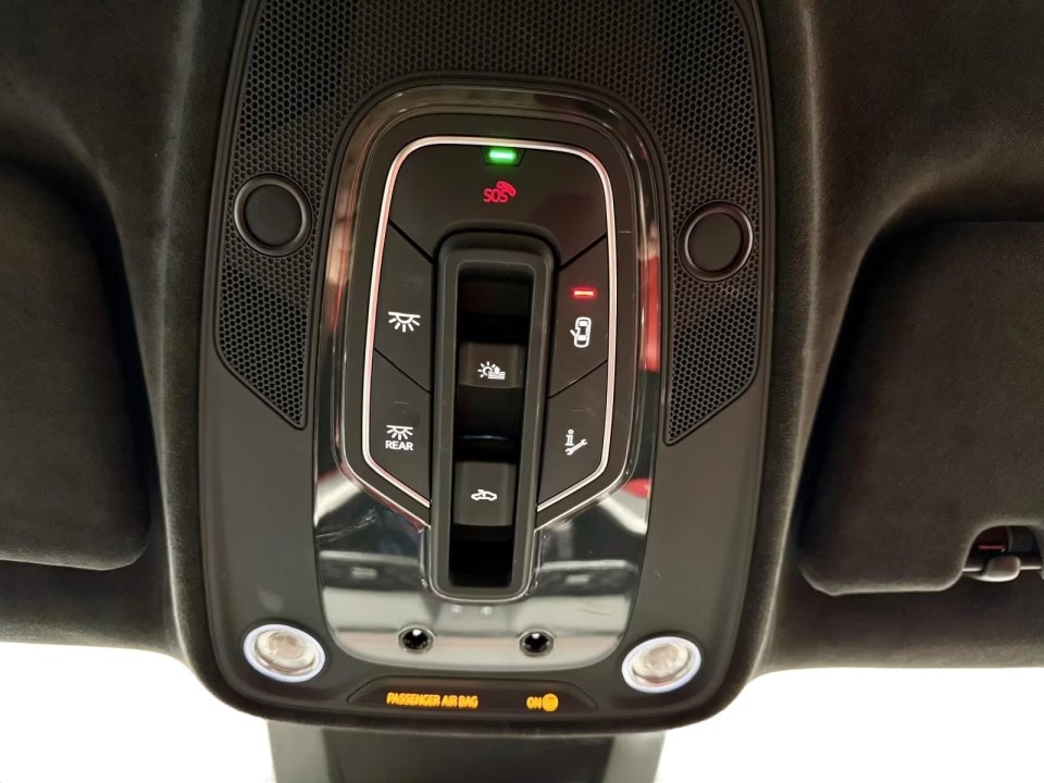 Lamborghini URUS - foto 12