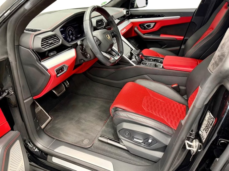 Lamborghini URUS (5)