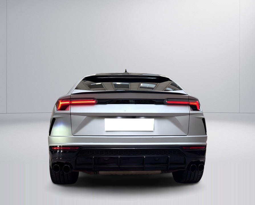 Lamborghini URUS (3)