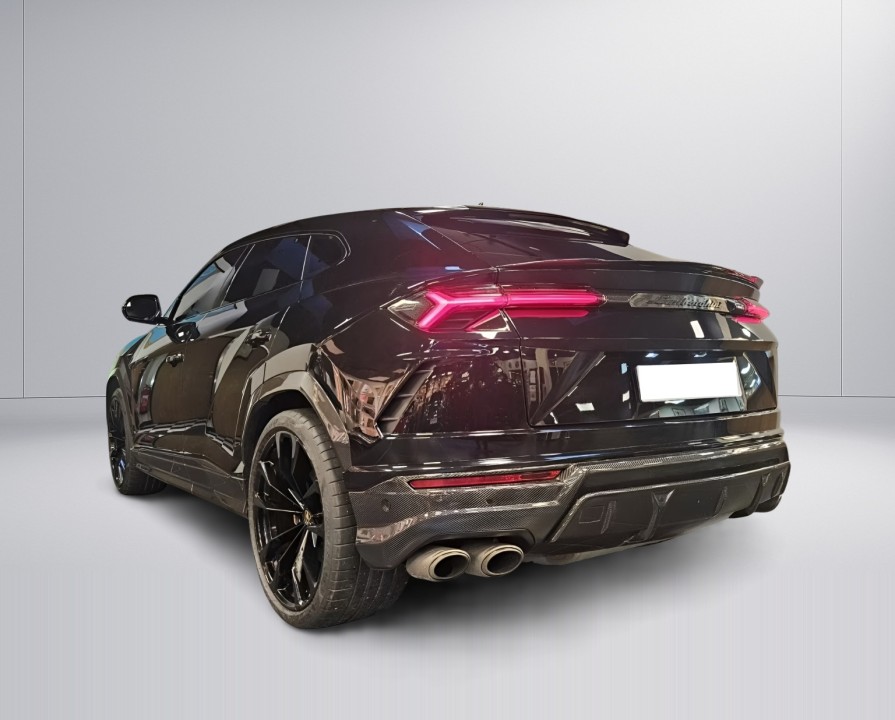 Lamborghini URUS (4)