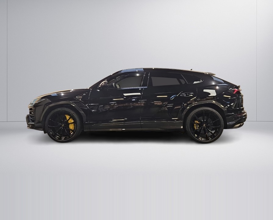 Lamborghini URUS (5)