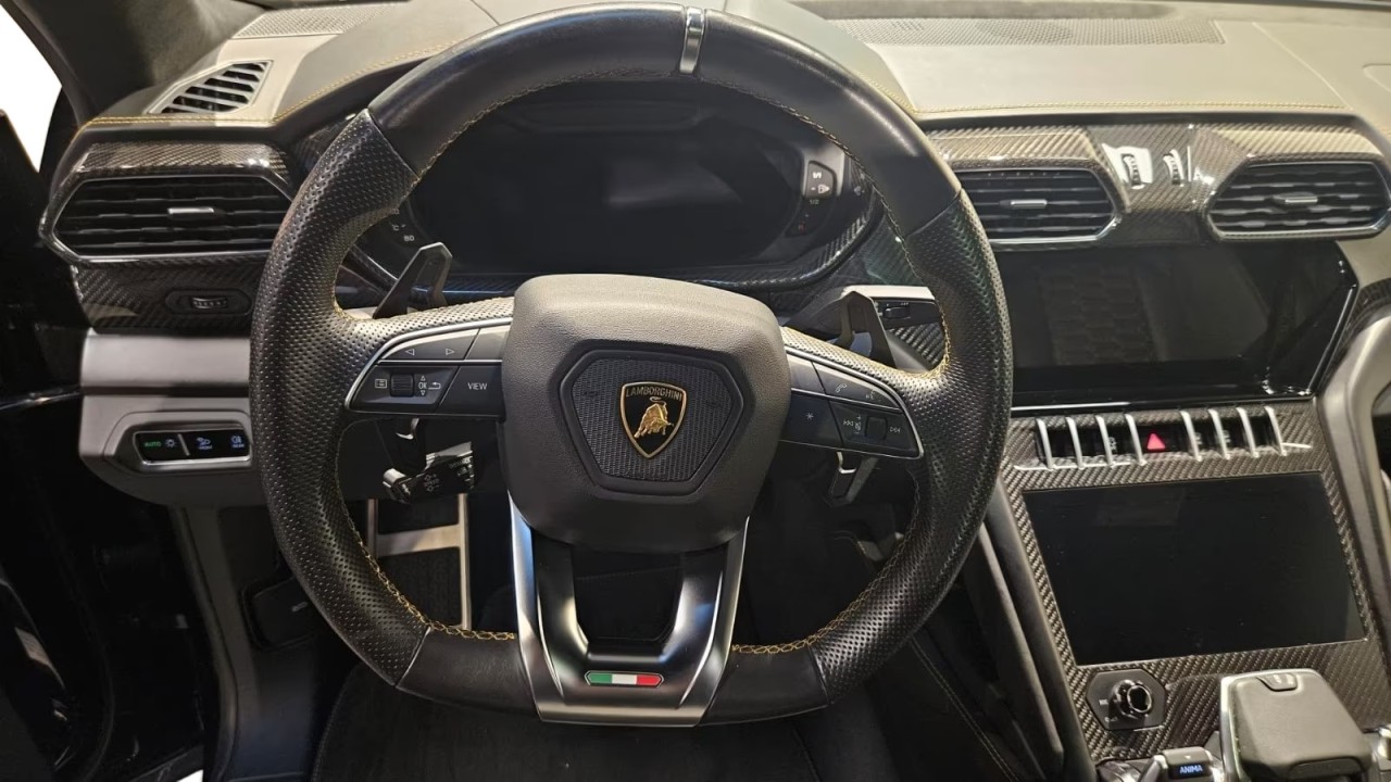 Lamborghini URUS - foto 7