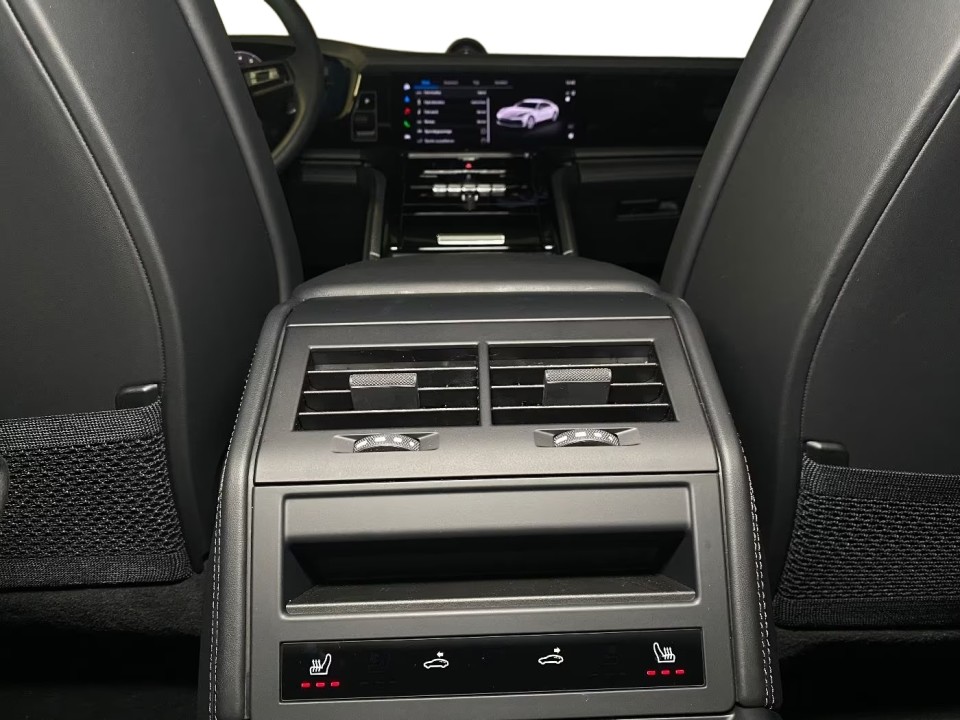 Porsche Panamera 4 E-Hybrid - foto 16