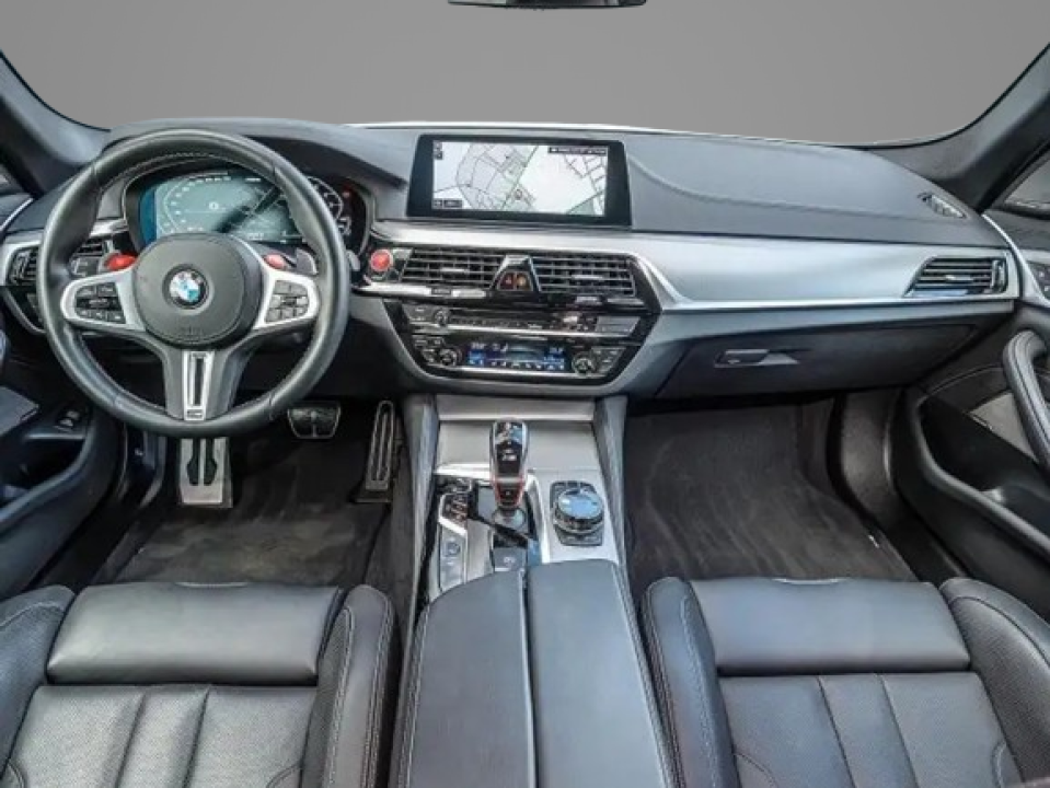 BMW M5 xDrive (3)
