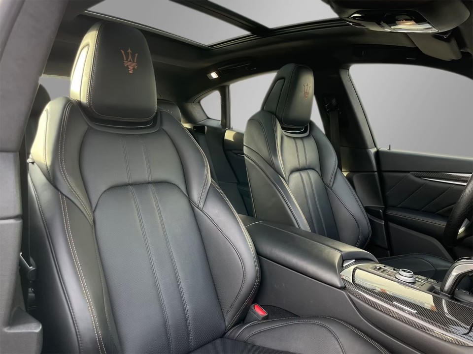 Maserati Levante S - foto 19
