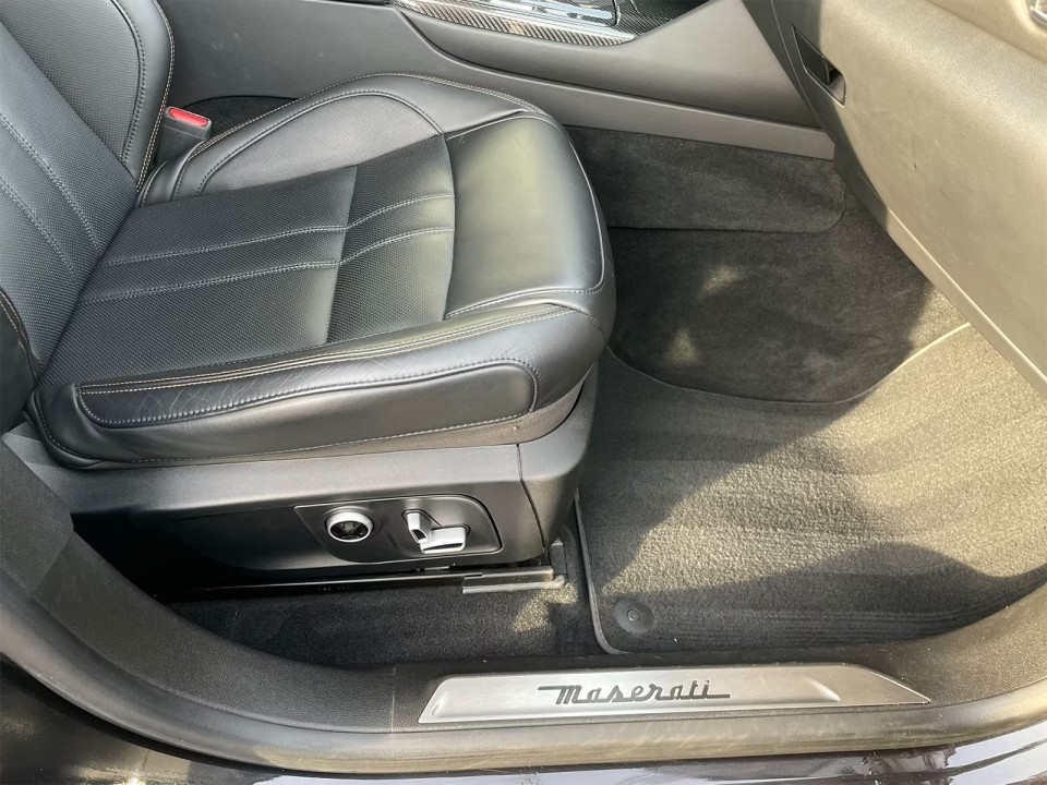 Maserati Levante S - foto 27