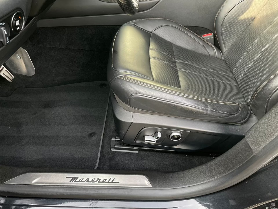 Maserati Levante S - foto 28