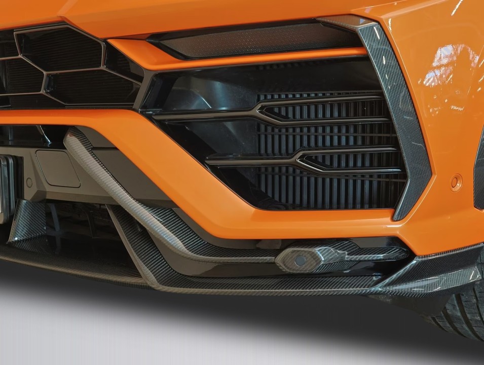 Lamborghini URUS - foto 21