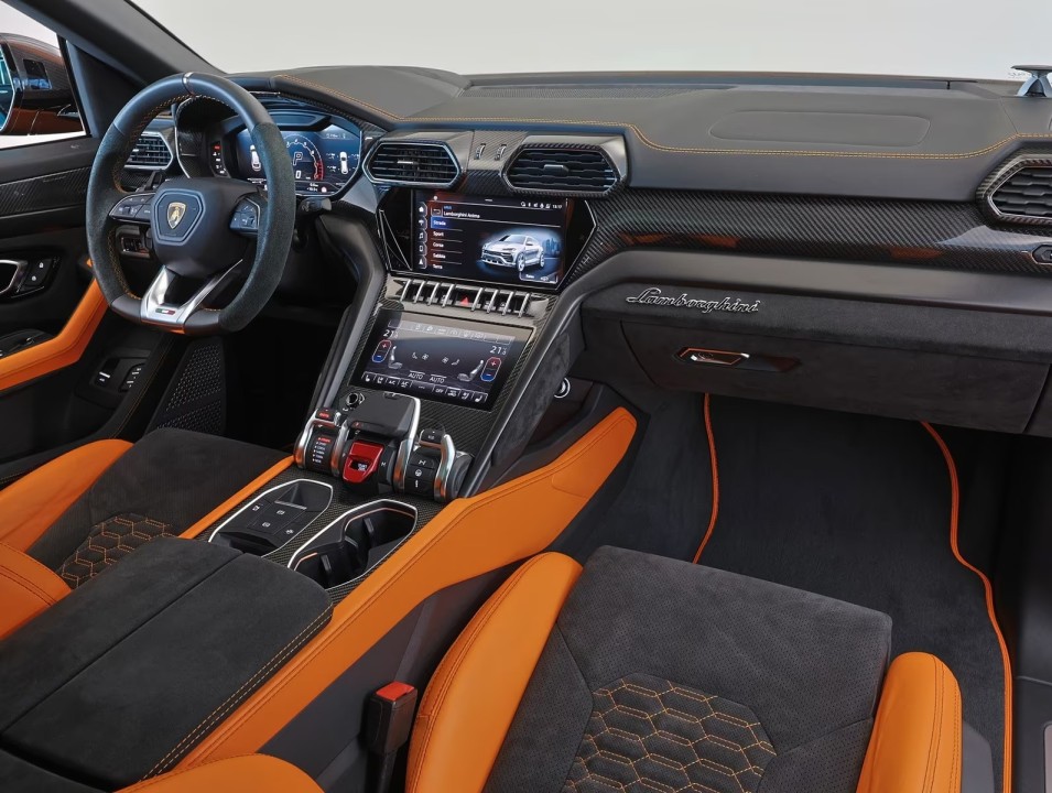 Lamborghini URUS - foto 12