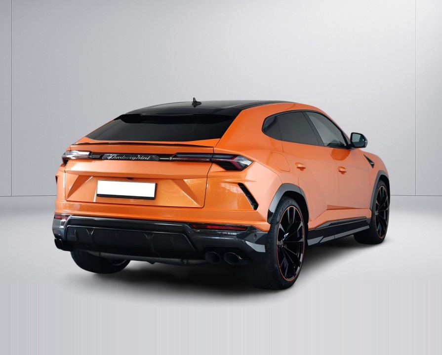 Lamborghini URUS (3)