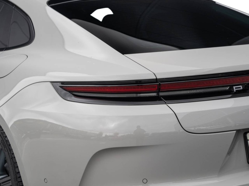 Porsche Panamera 4 E-Hybrid - foto 20