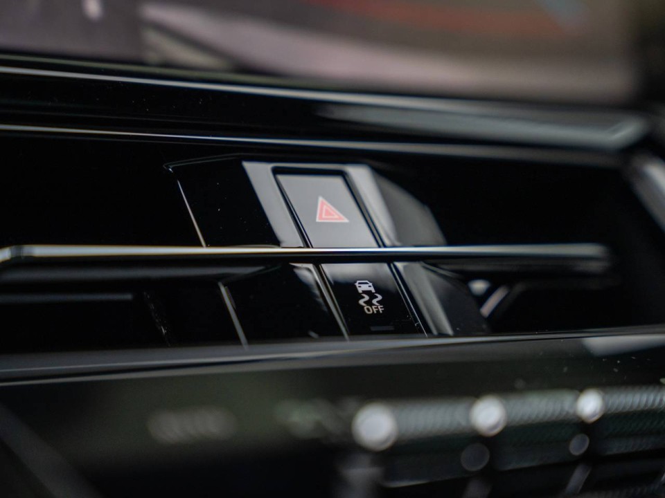 Porsche Panamera 4 E-Hybrid - foto 17