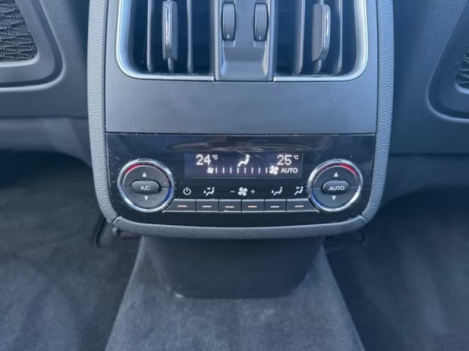 Maserati Levante GT - foto 31